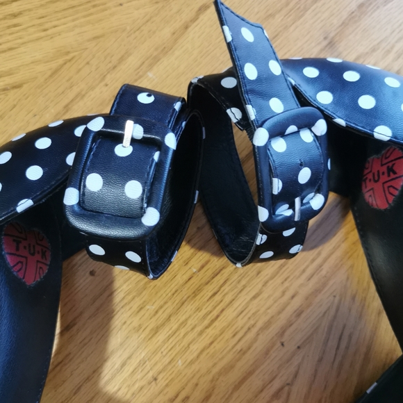 Women's Peep Toe T.U.K Heels, SZ 7 - Picture 11 of 12